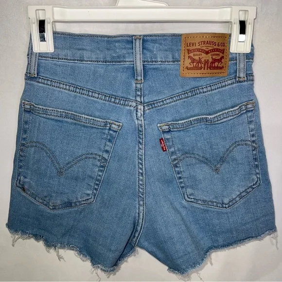 Levi’s High Waisted Shorts Size 24 Levi’s Cut Off Stretchy Denim - Picture 1 of 7